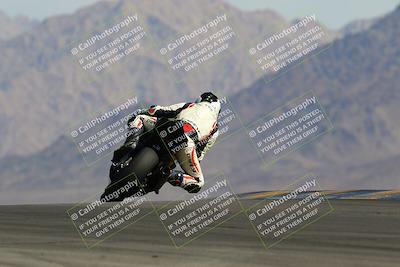 media/May-15-2022-SoCal Trackdays (Sun) [[33a09aef31]]/Turn 9 Backside Set 2 (930am)/